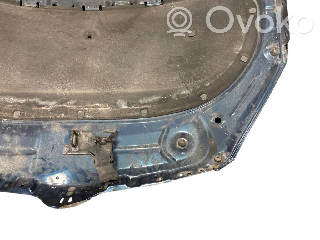 Dzinēja pārsegs (vāks)