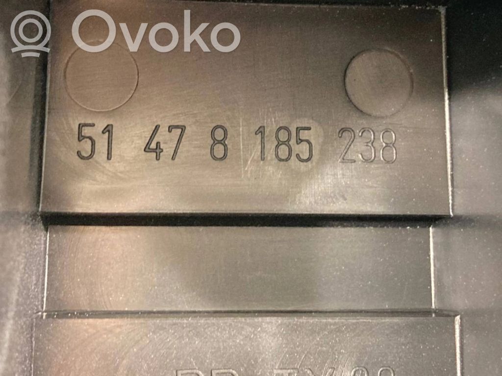 Cita veida bagāžnieka dekoratīvās apdares detaļa