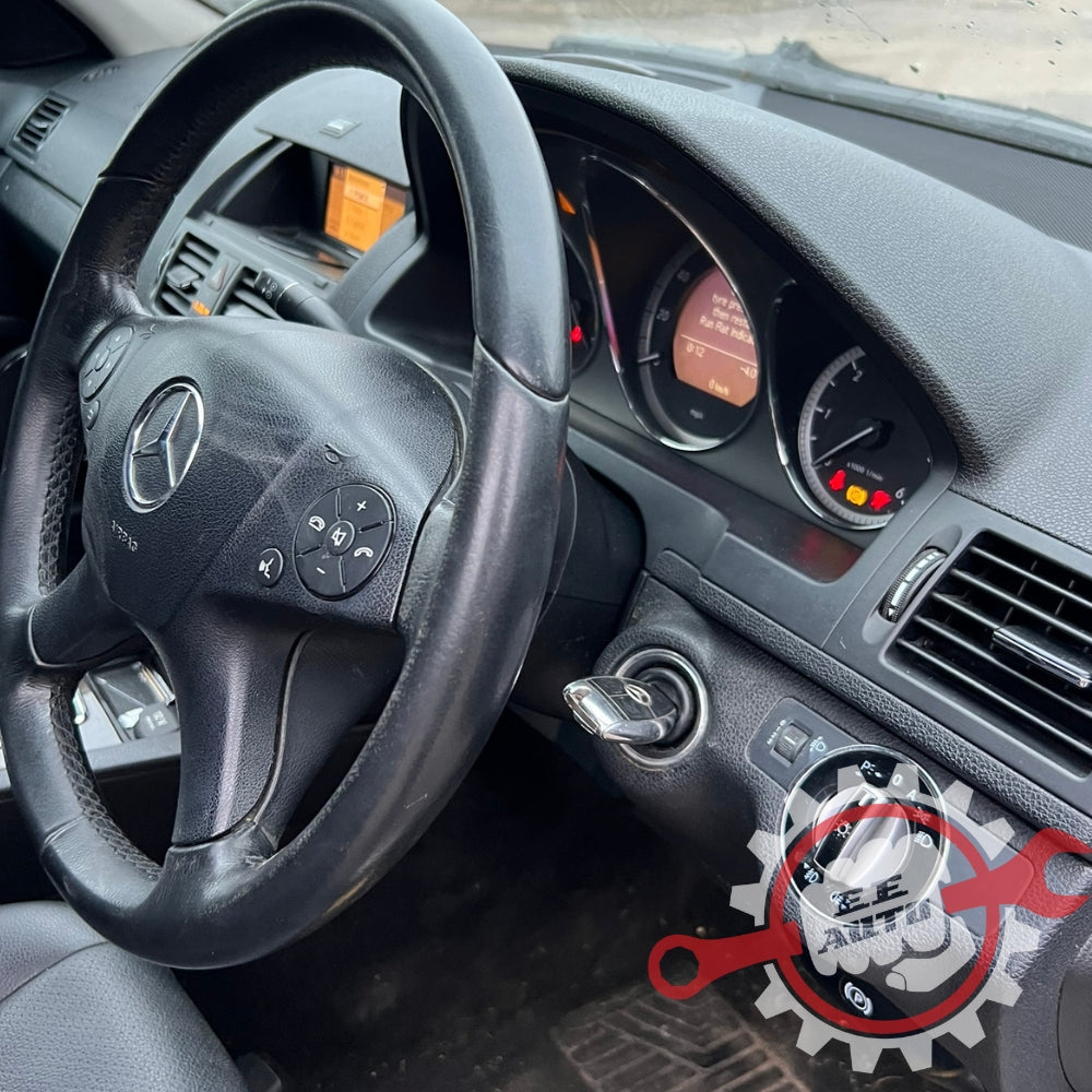 Mercedes Benz C200 2009.G.rezerves daļas