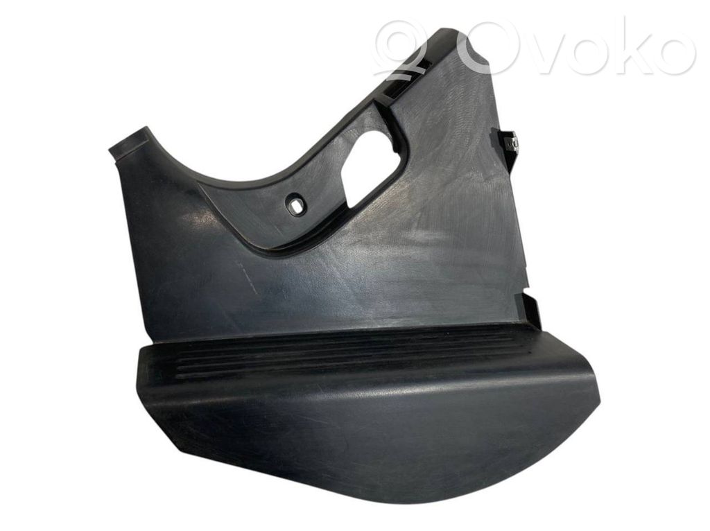 Side decorative trim for the footwell