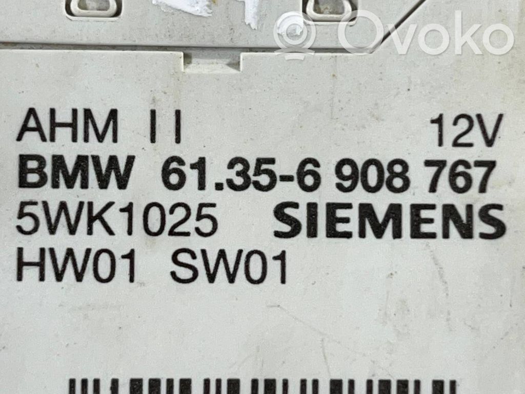 Trailer hitch control unit