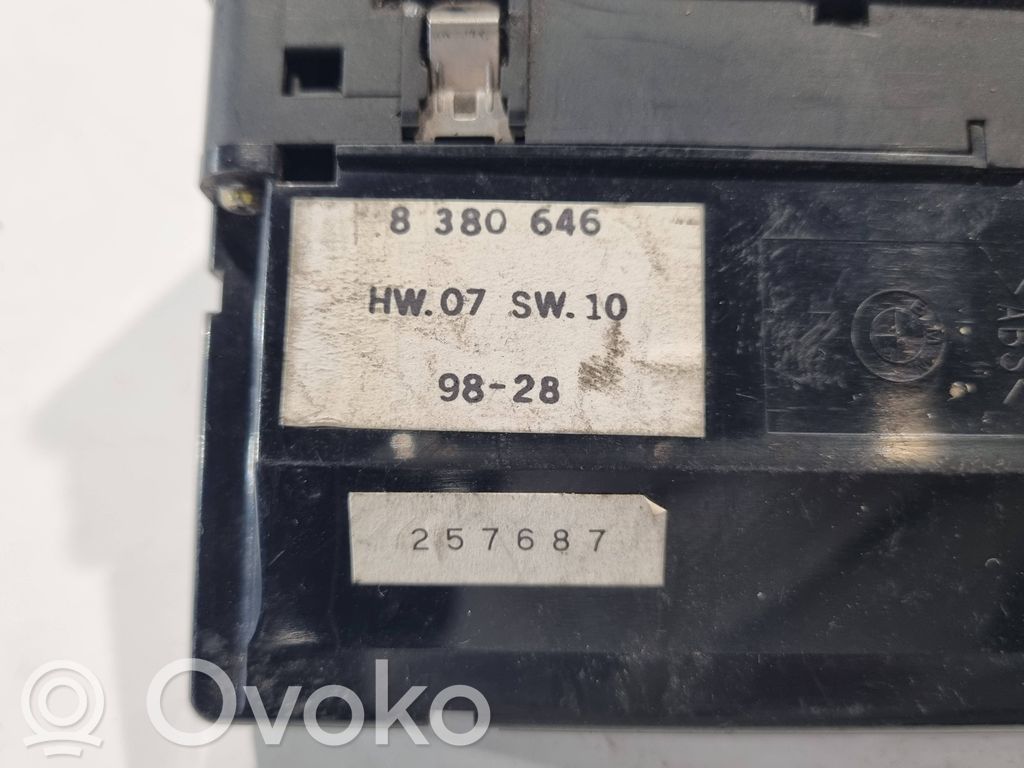 Window lift control switch(es)