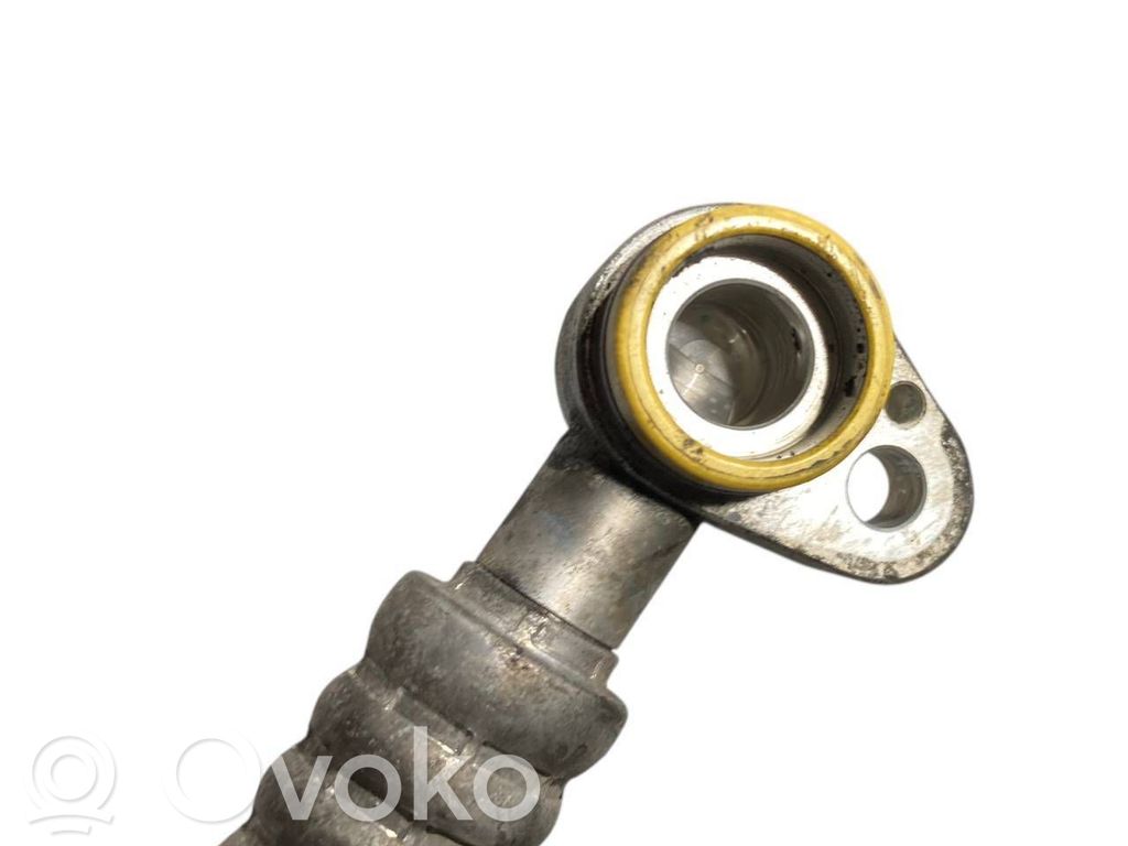 Gaisa kondicioniera caurulīte (-es) / šļūtene (-es)