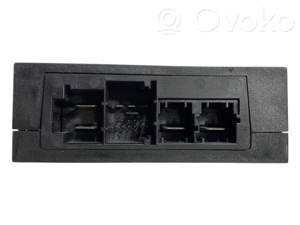 Fuse block