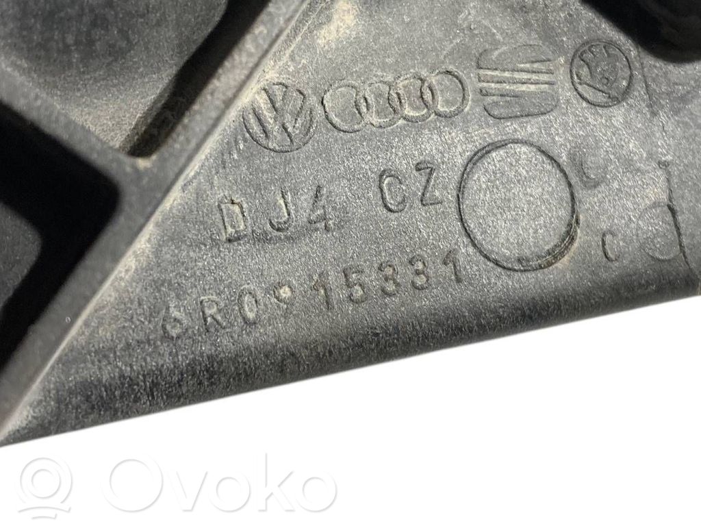 Battery mounting base