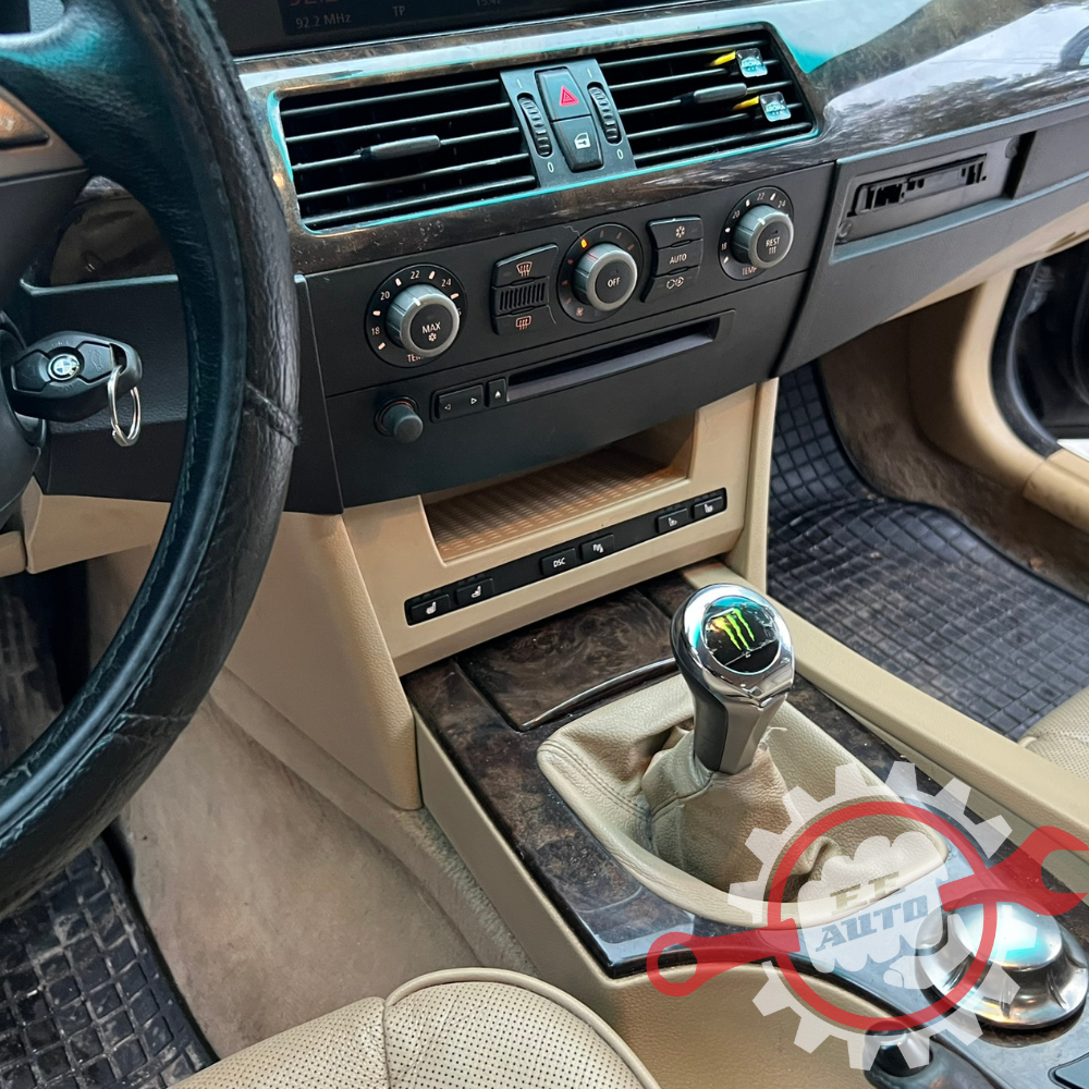 BMW 530 E60 2003G