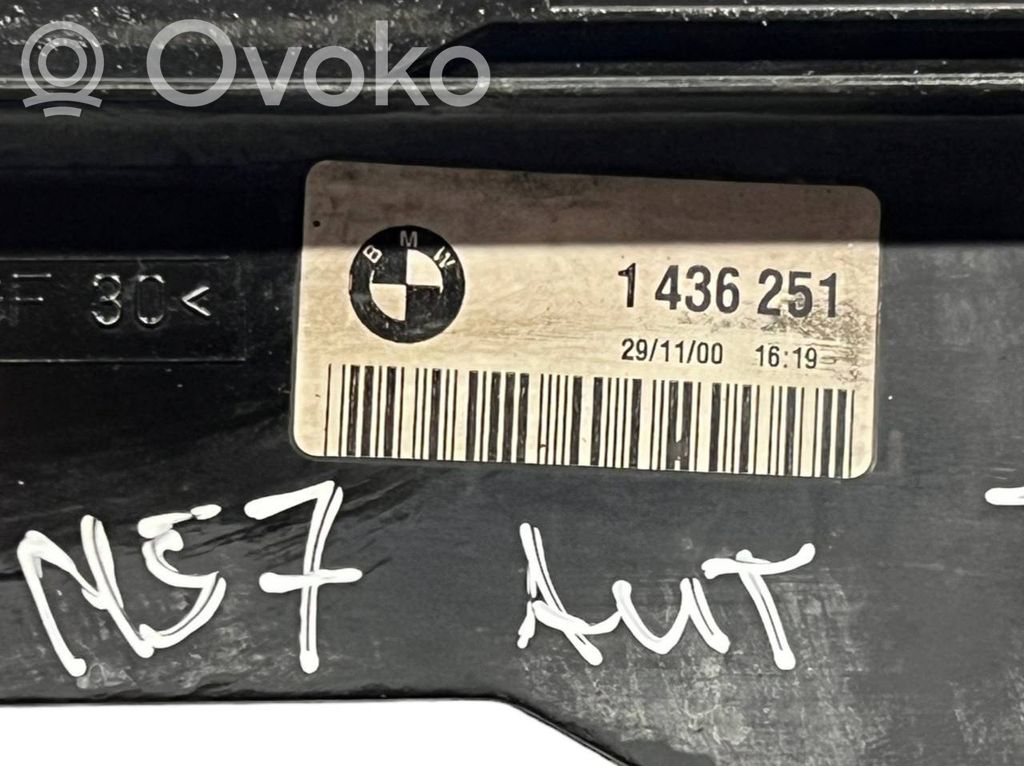 Coolant expansion tank