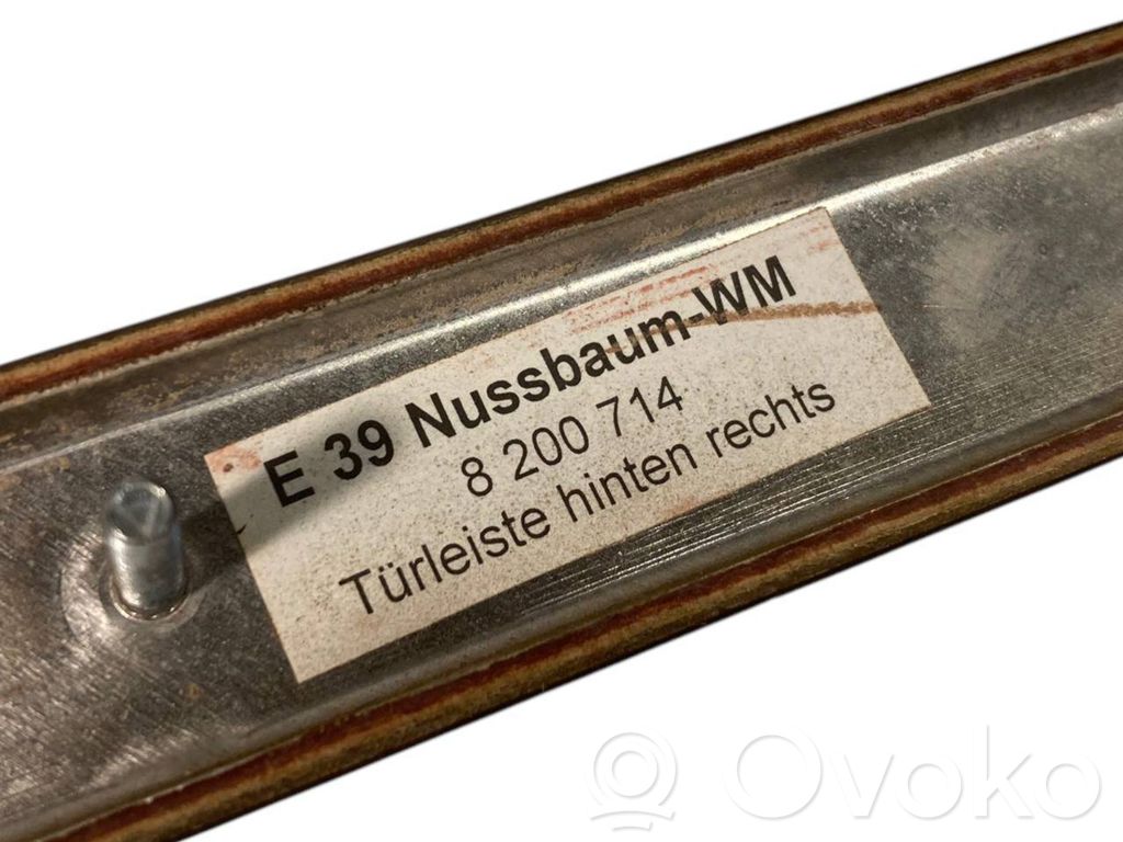 Salona dekoratīvās apdares komplekts