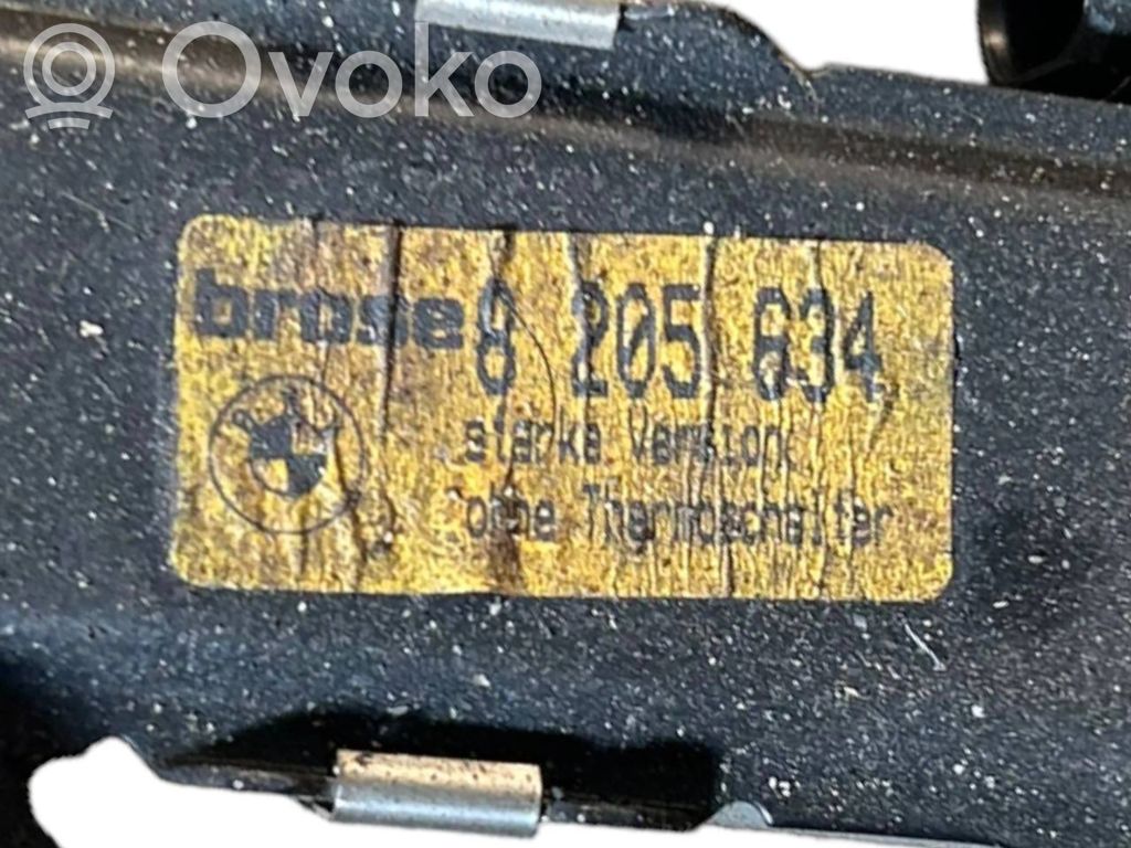 Priekšpusē elektriskā loga pacelšanas mehānisma komplekts