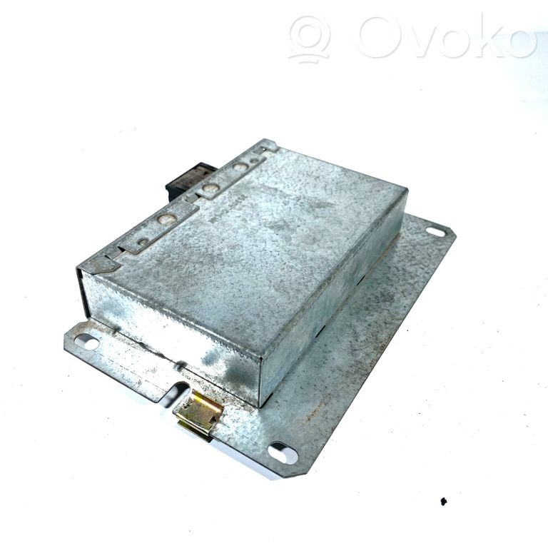 Antenna amplifier