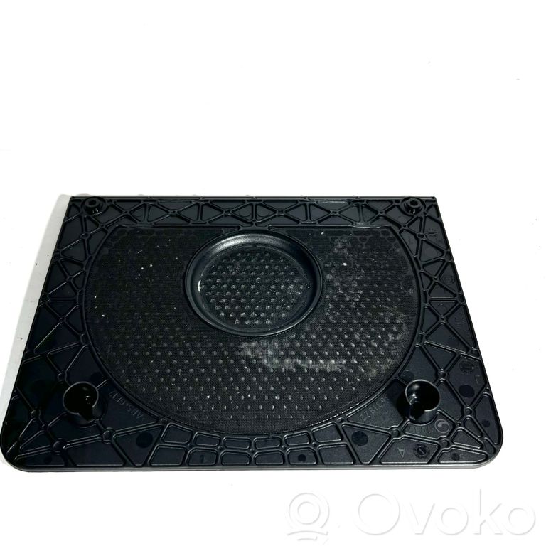 Subwoofer grille/trim