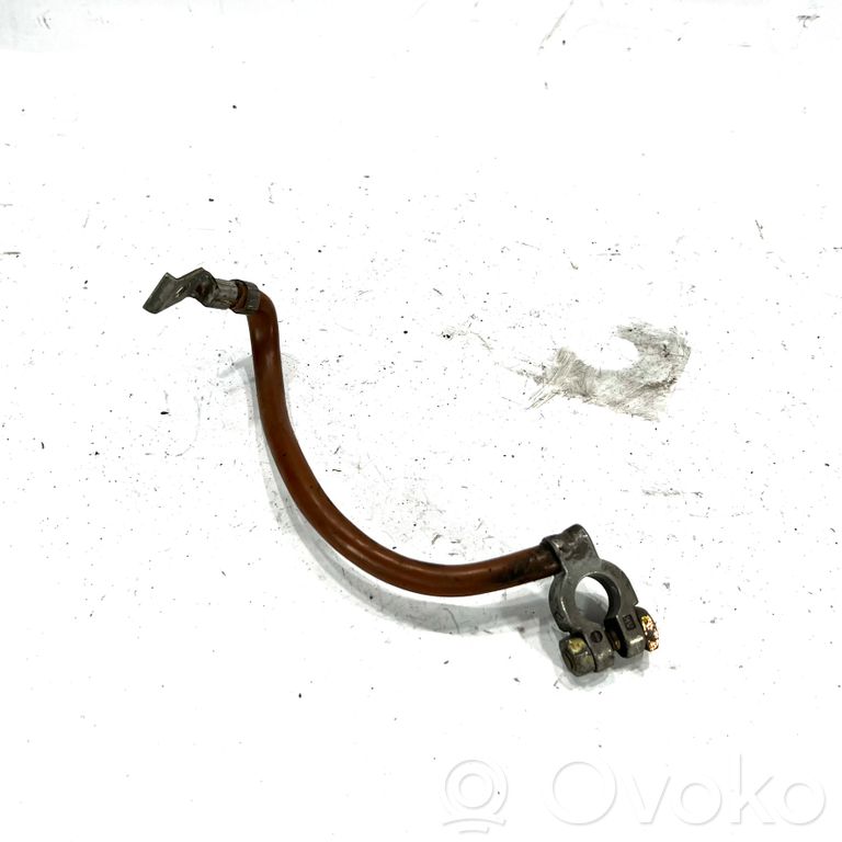 Mīnusa vads (akumulatora)