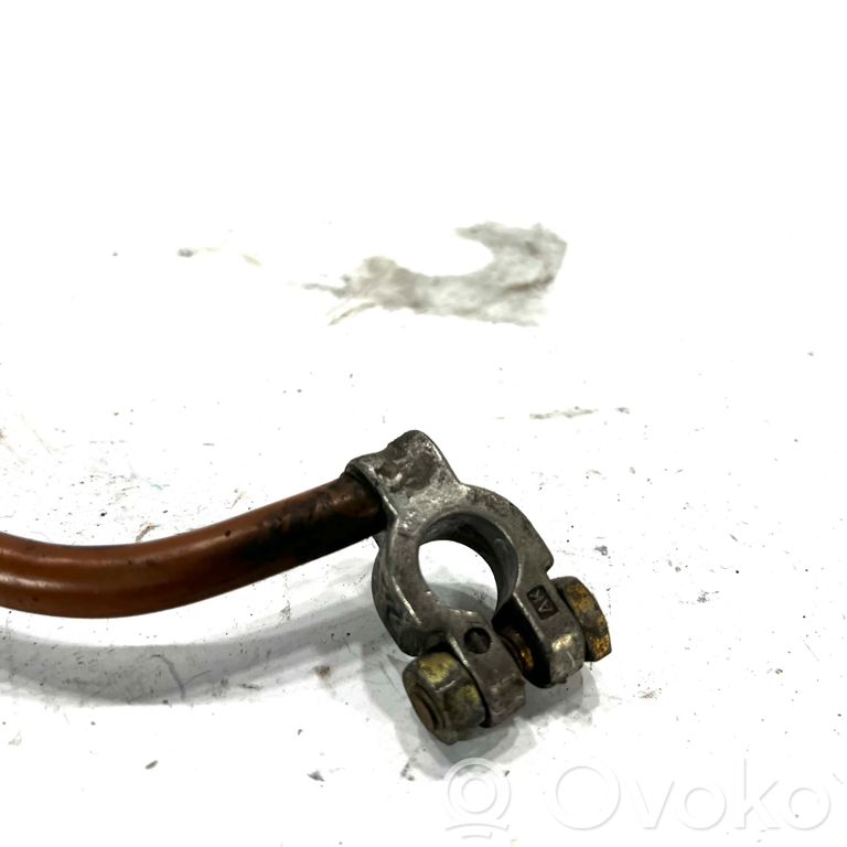 Mīnusa vads (akumulatora)