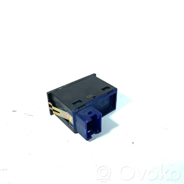 Anti-skid (ASR) switch