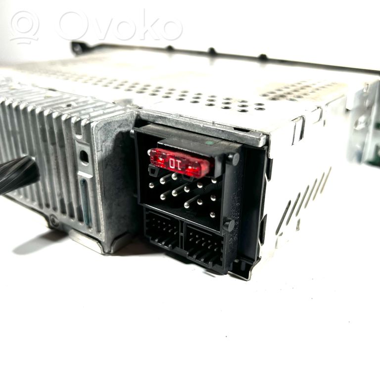 Radio / CD/DVD player / navigation