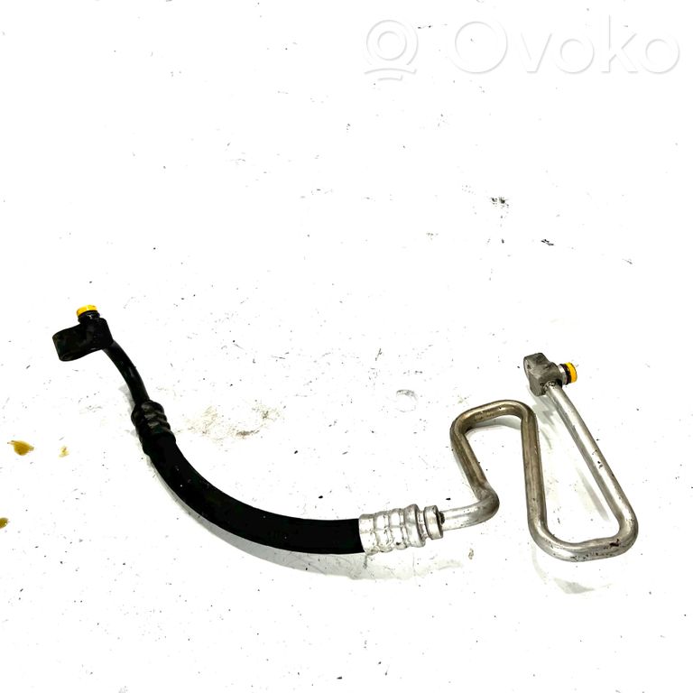 Air conditioner pipe(s) / hose(s)