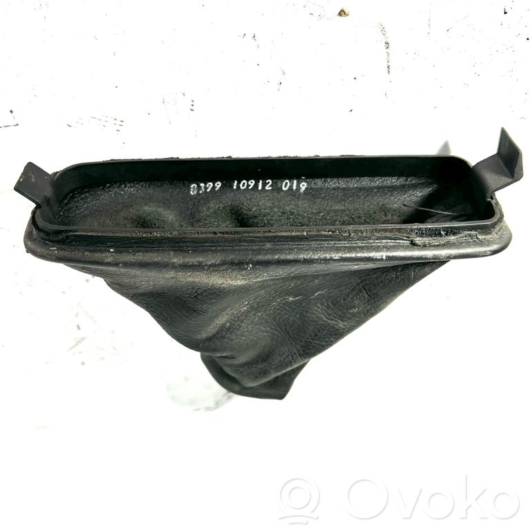 Handbrake decorative trim
