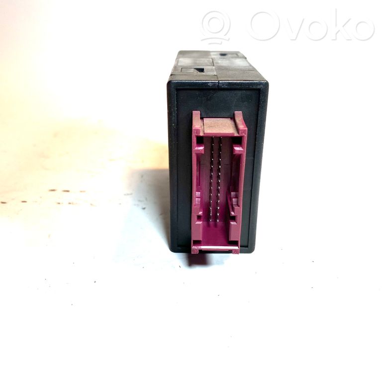 Headlight relay