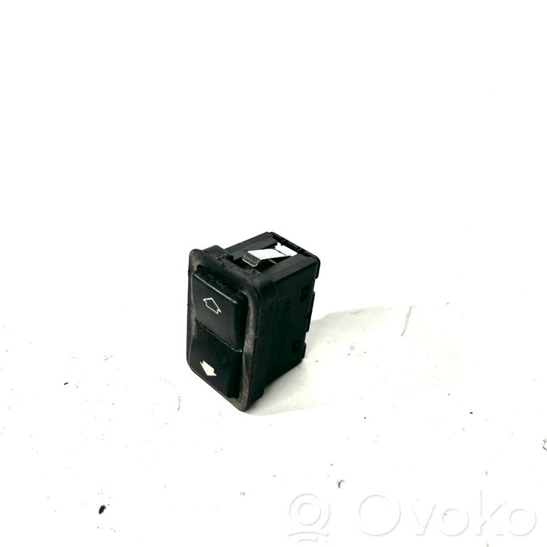 Elektrisko logu slēdzis