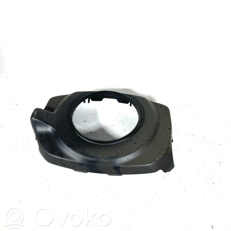 Steering axle trim