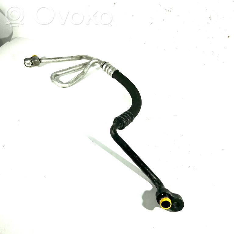 Air conditioner pipe(s) / hose(s)