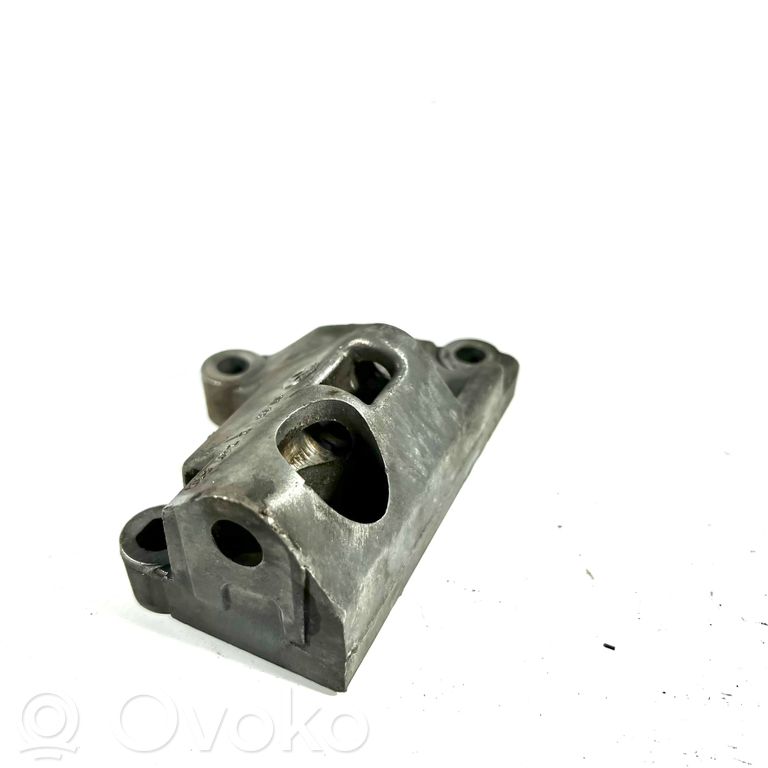 Ģeneratora stiprinājums