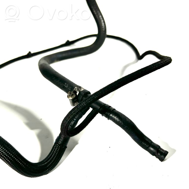 Degvielas maģistrālā caurule