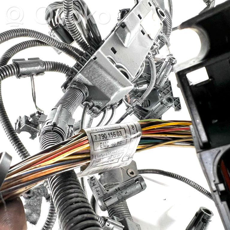 Dzinēja vadu instalācija