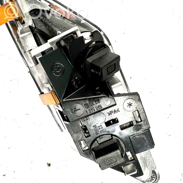 Aizmugurējo vietu apgaismojums