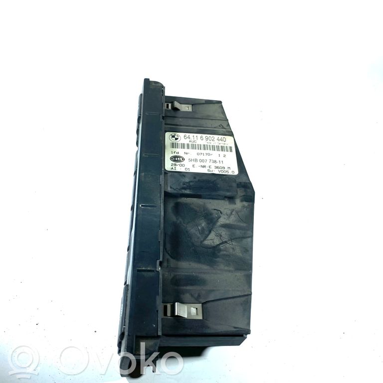 Блок управления кондиционером/климат-контролем/отоплением салона (в салоне)