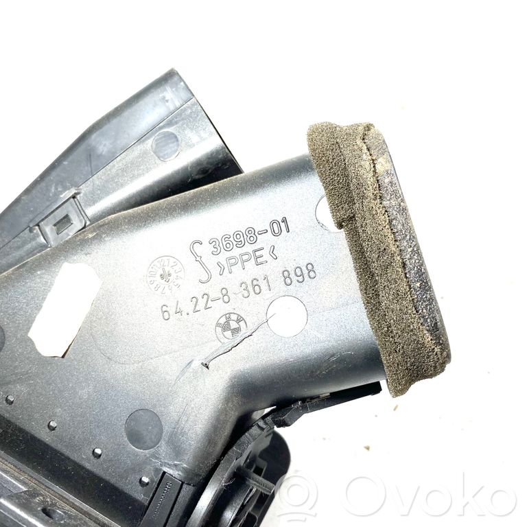 Боковая решетка воздухозаборника