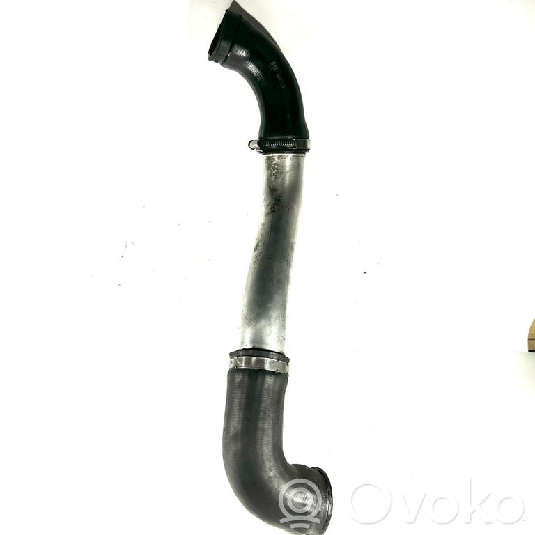 Interkūlera šļūtene (-es) / caurule (-es)