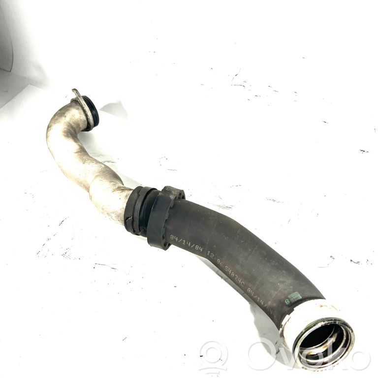 Шланг(и)/труба(ы) интеркулера