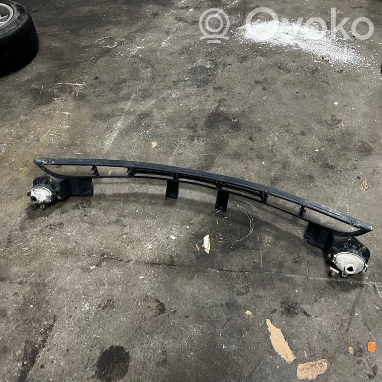 Fog lamp decorative grille