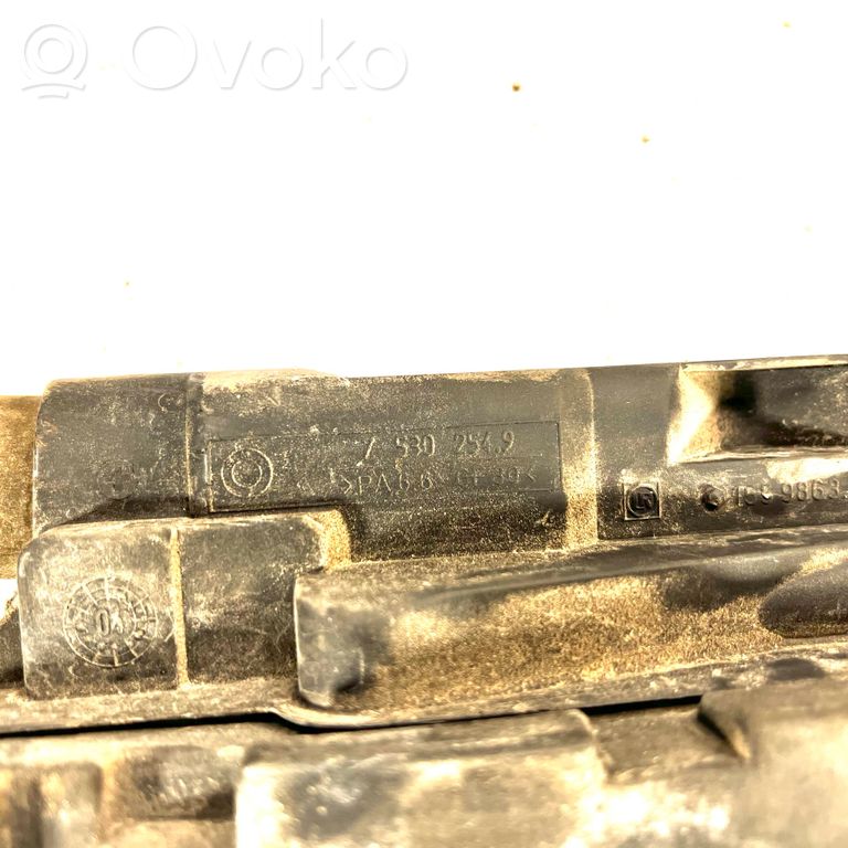 Держатель панели радиатора (телевизор)