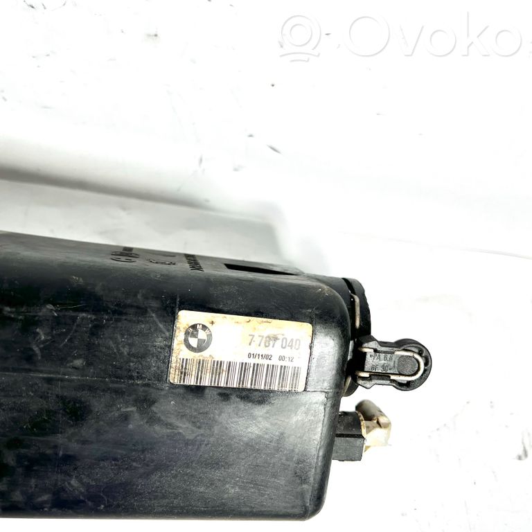 Dzesēšanas šķidruma izplešanās tvertne