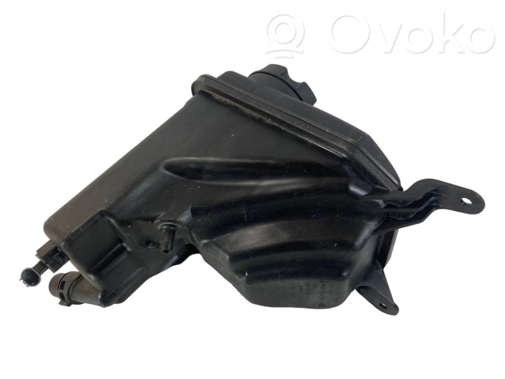 Coolant expansion tank