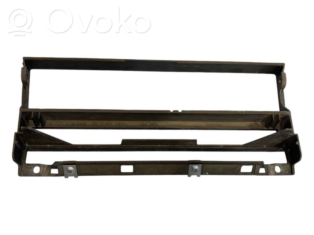 Radio/navigation decorative trim