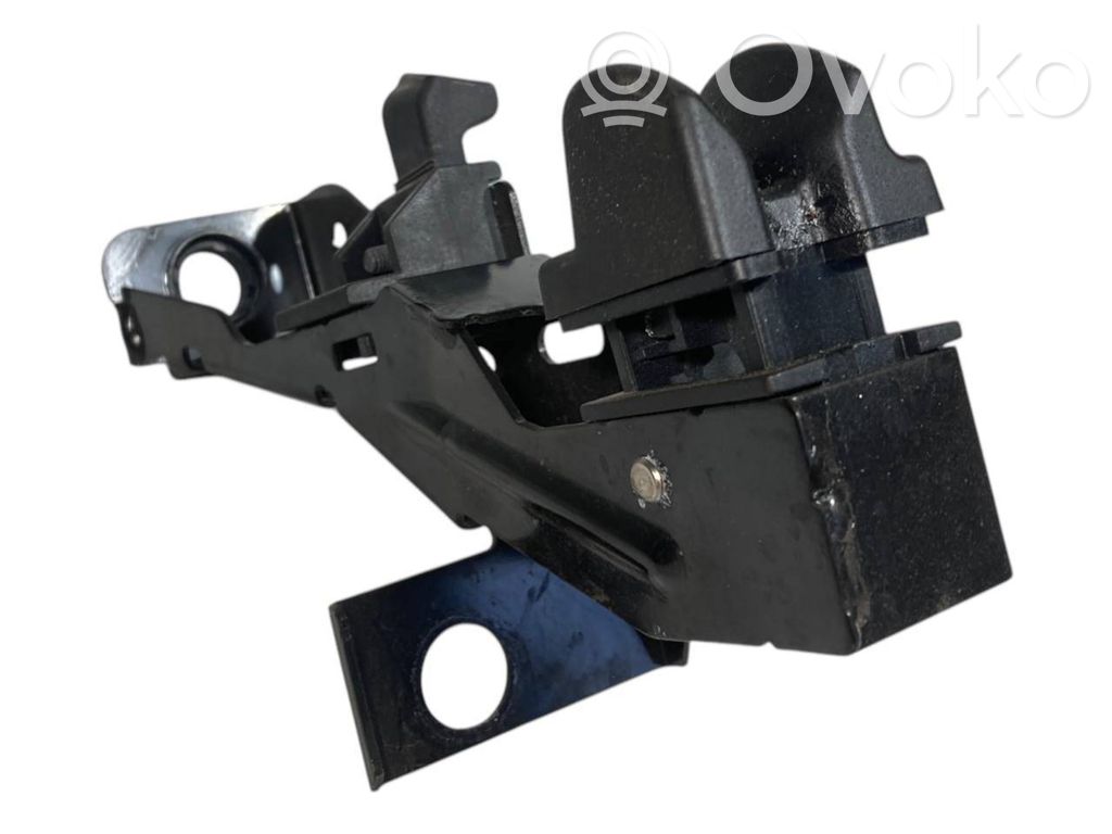 Roof lock