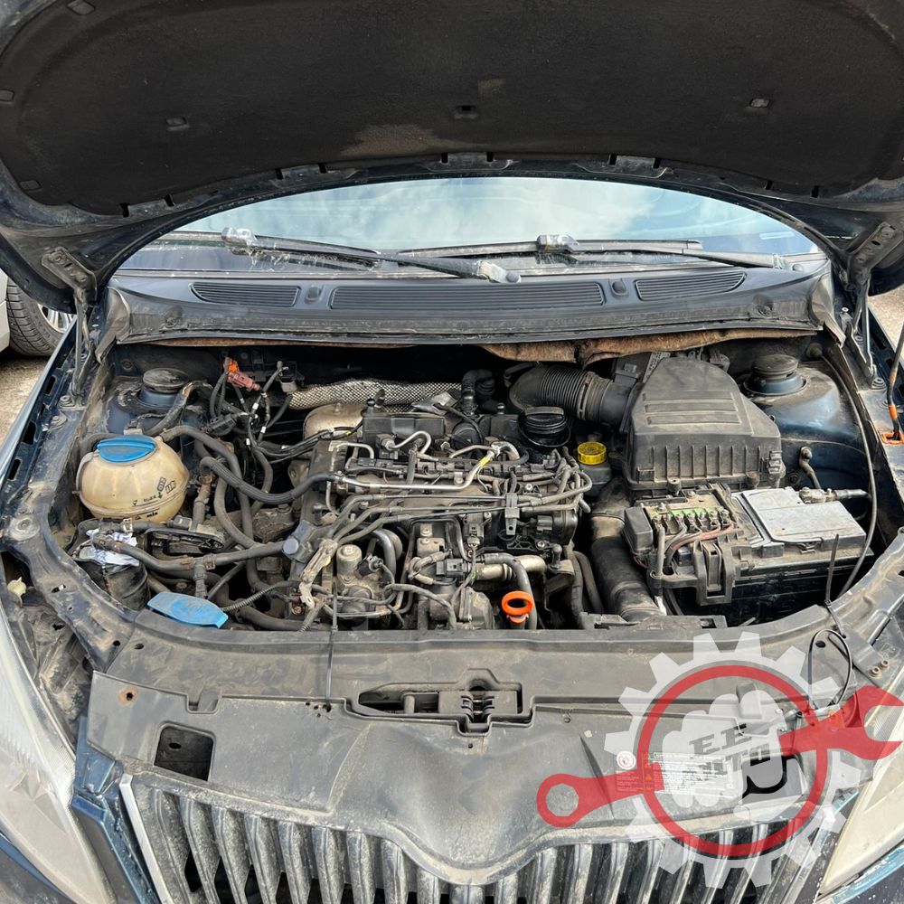 Skoda Fabia 2012 запасные части