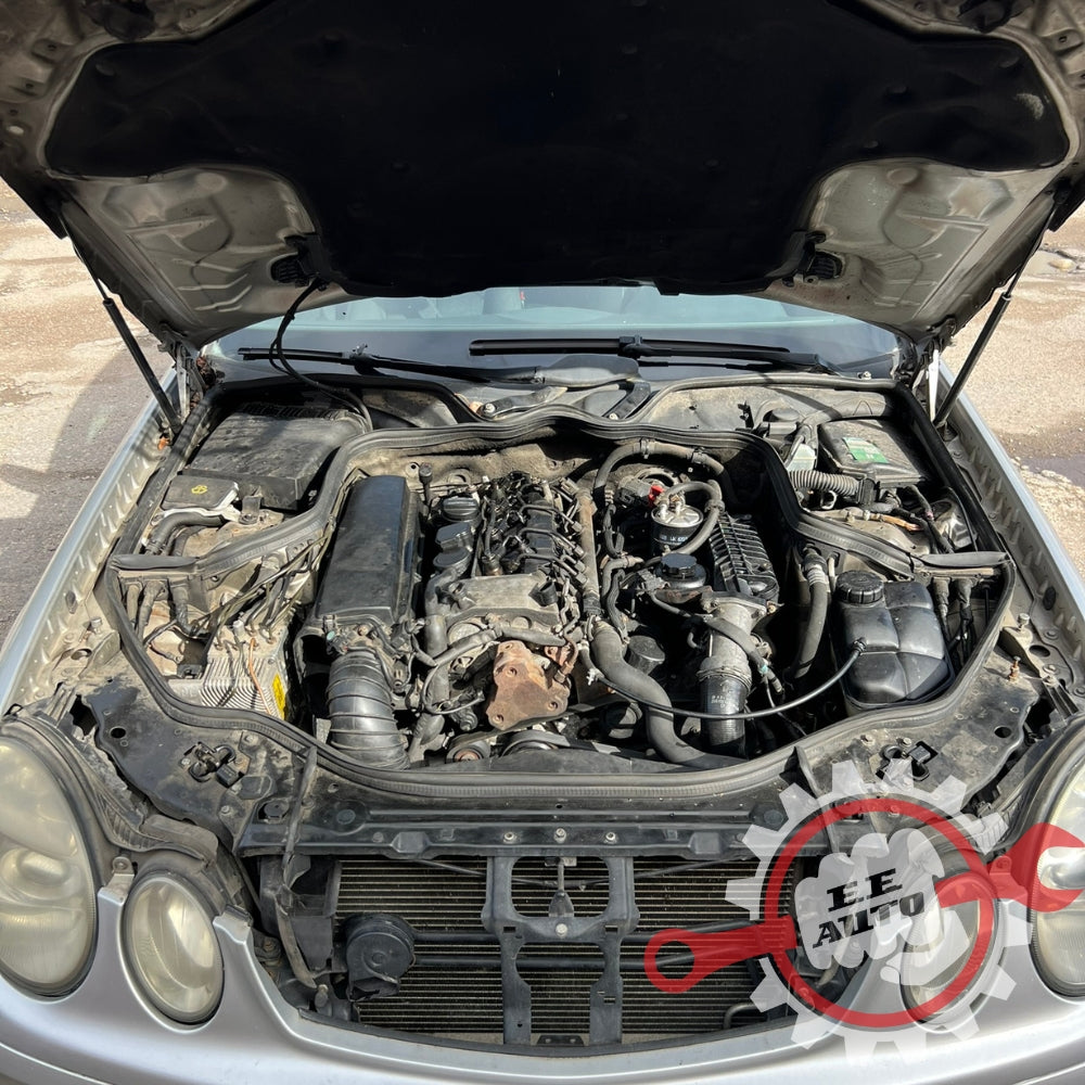 Mercedes-Benz E200 2003 2.2 CDI – запчасти