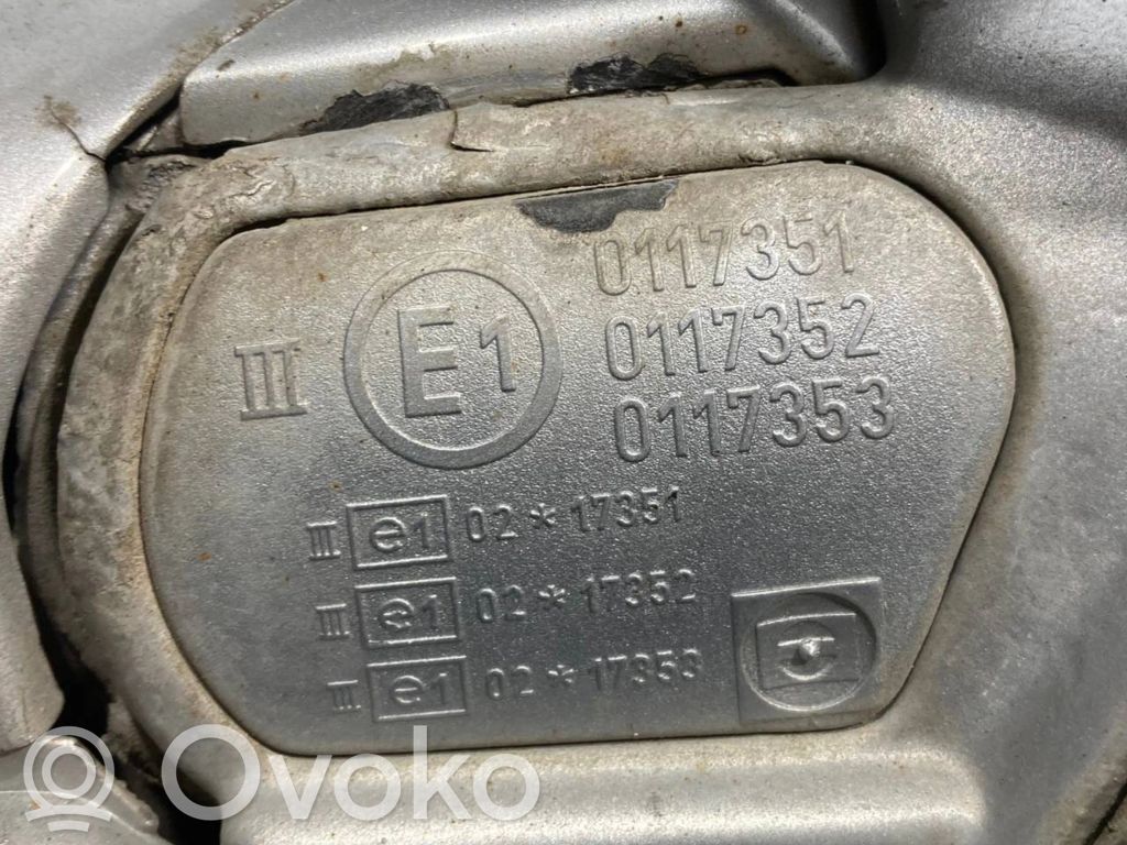 Spogulis (elektriski vadāms)