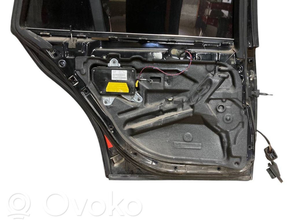 Rear door