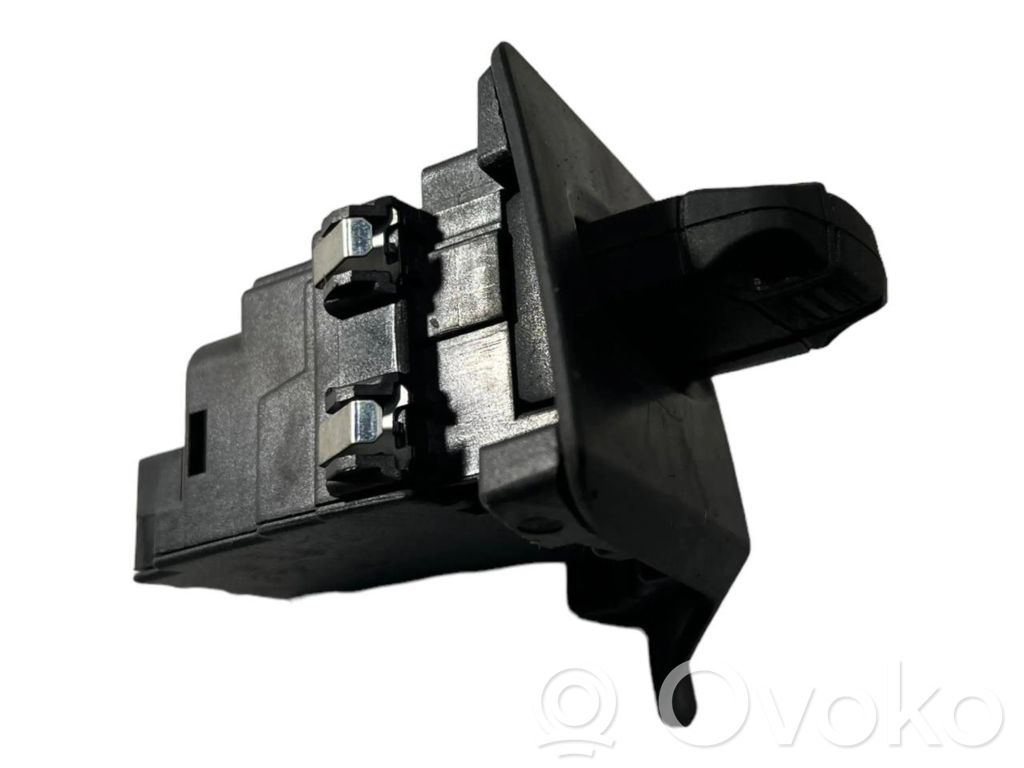 Ignition key