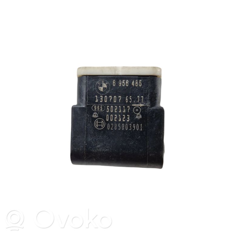 Airbag impact sensor