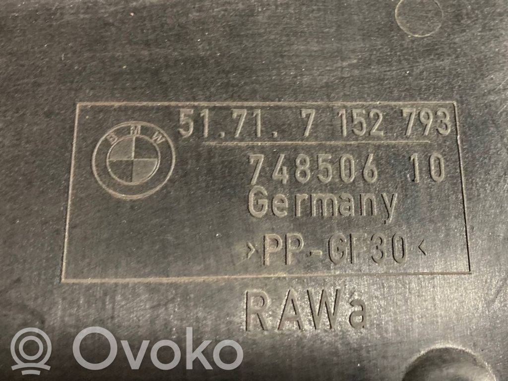 Cita veida bagāžnieka dekoratīvās apdares detaļa