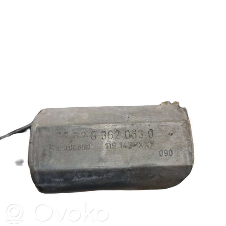 Передний электрический стеклоподъемник в сборе