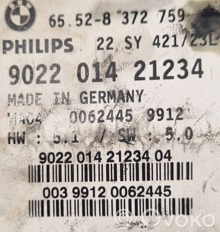 Radio / CD/DVD atskaņotājs / navigācija