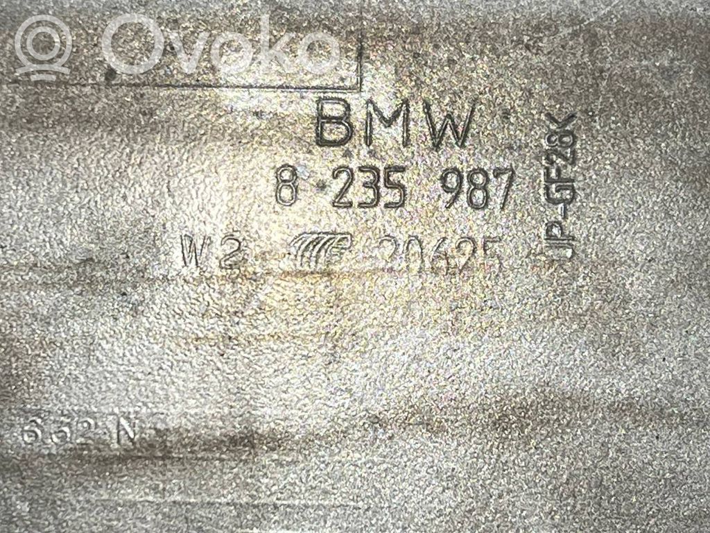 Spoilera aizmugurējais vāks