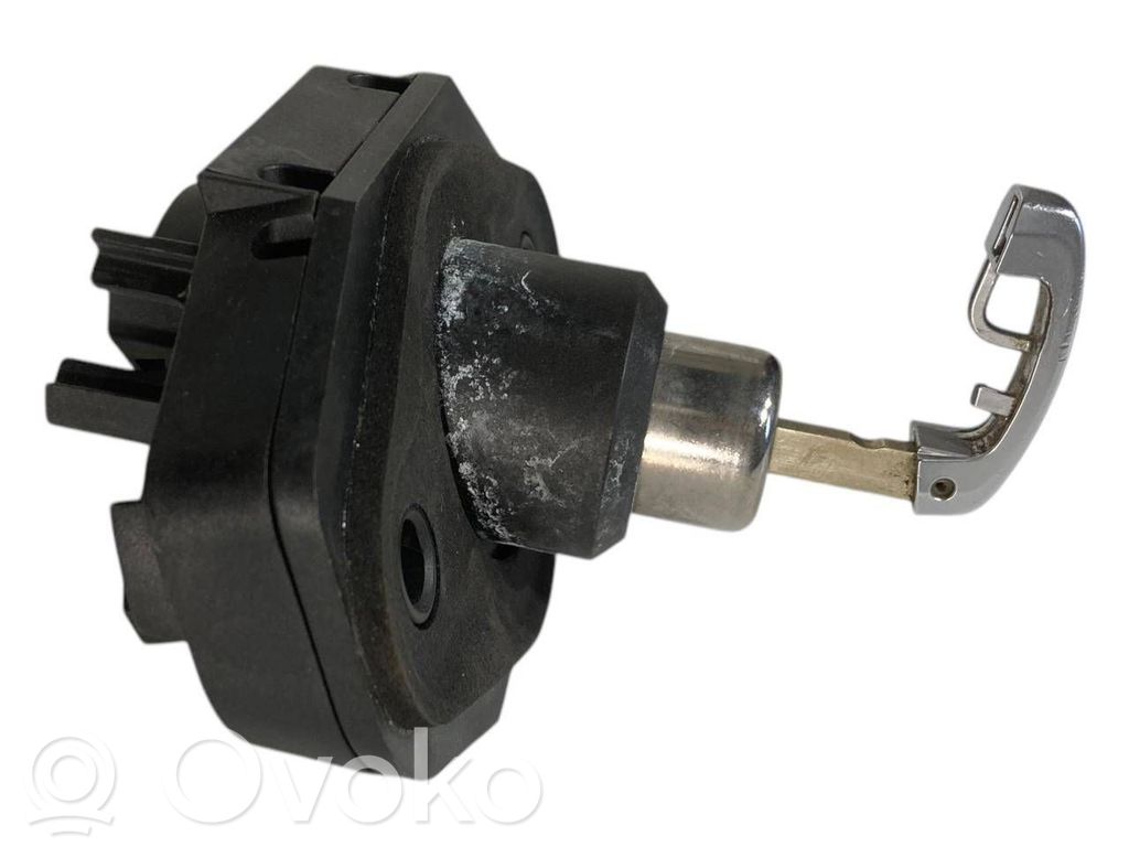Rear cover lock